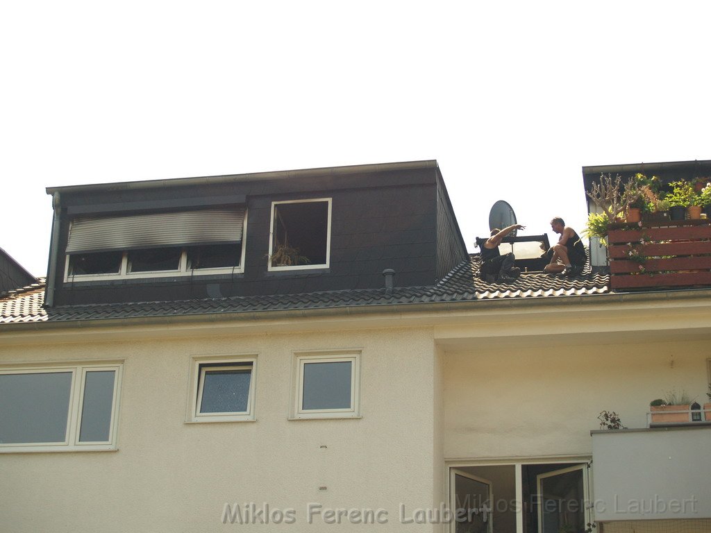 Mark Medlock s Dachwohnung ausgebrannt Koeln Porz Wahn Rolandstr P37.JPG